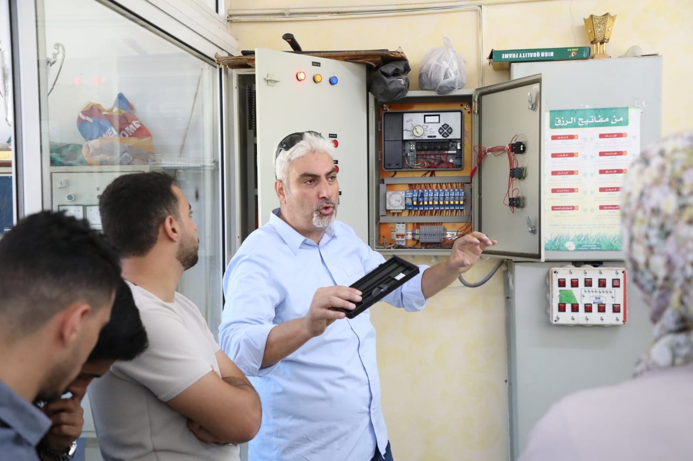 Eng. Salah Awad leading hands-on irrigation training